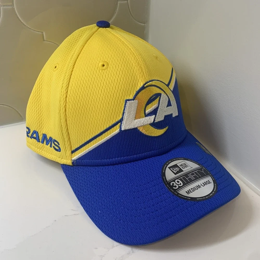 New Era Los Angeles Rams 39THIRTY 2023 Sideline Stretch Hat Size Medium/Large